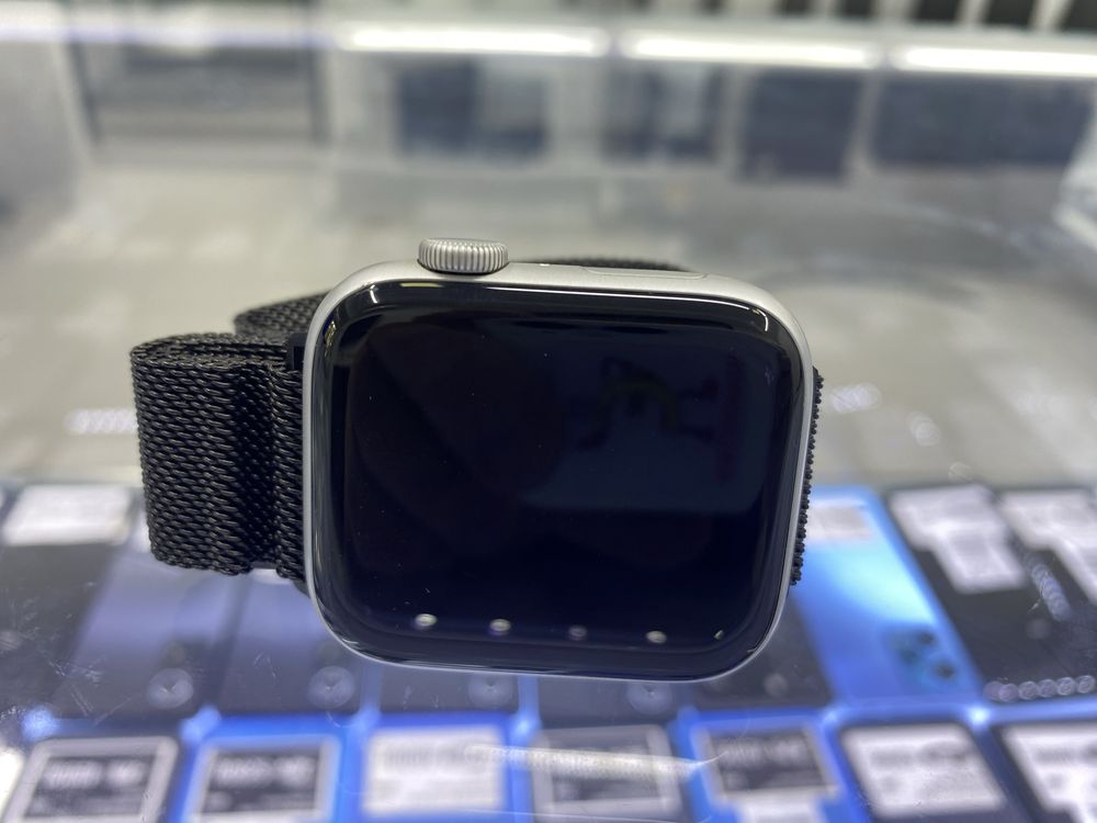 Apple watch Se 1gen 44mm рассрочка магазин Реал