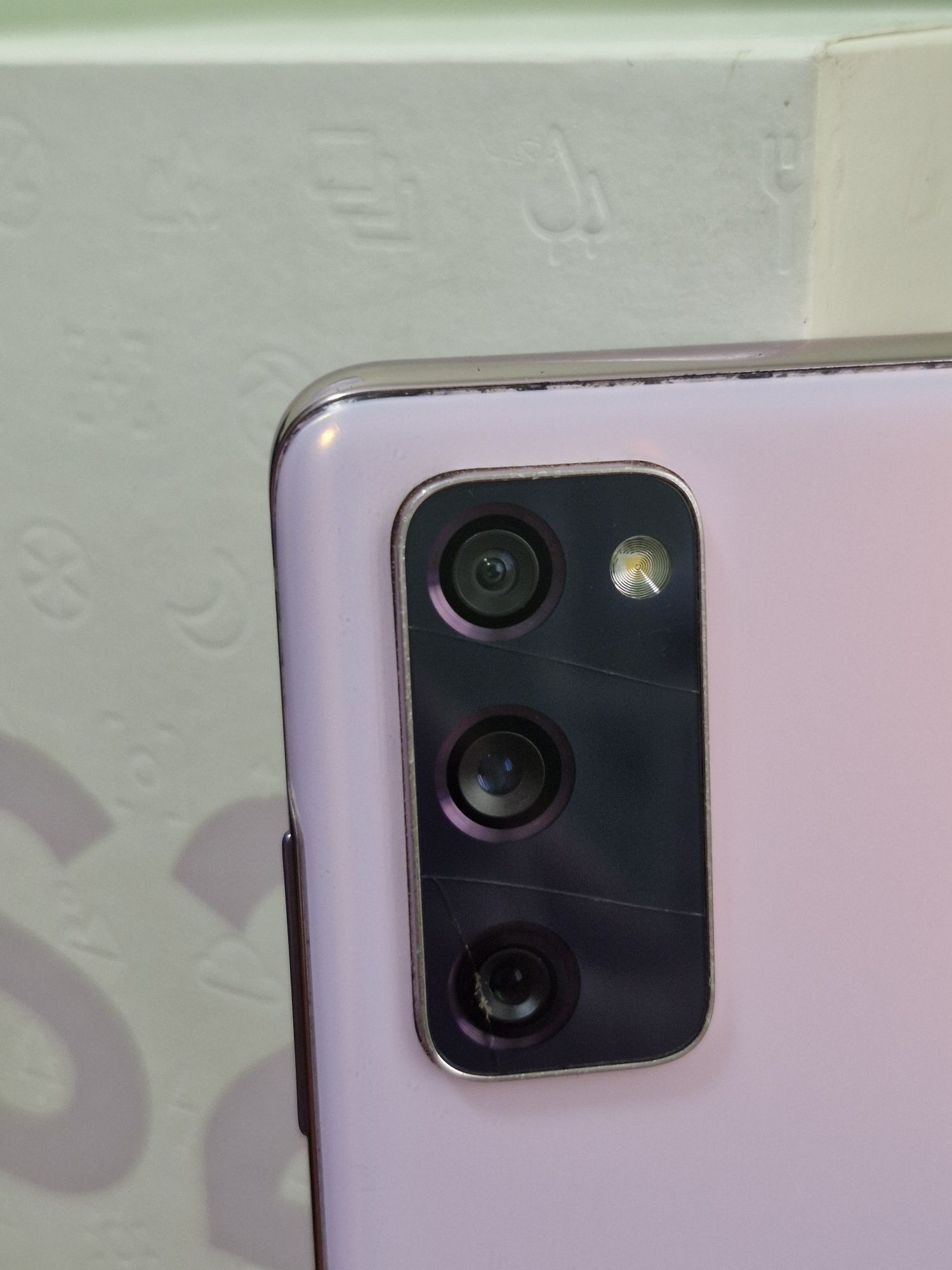 ЛУЧШИЙ Вариант Samsung S20 FE