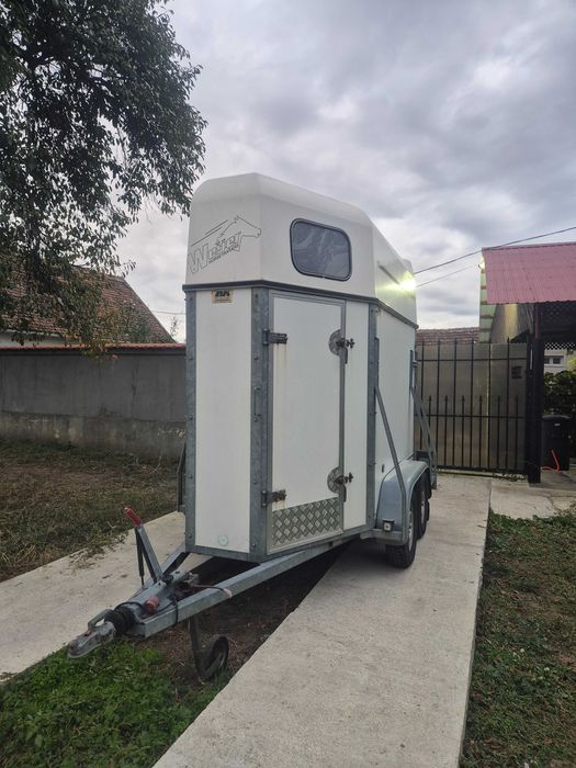 Remorca de cai de vanzare