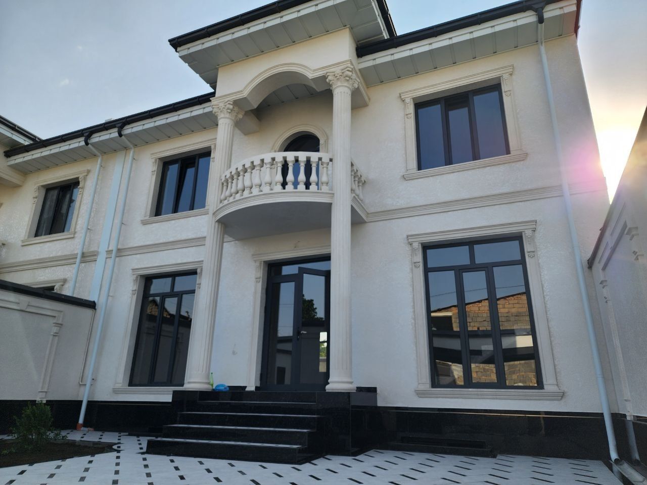 Таунхаус сотилади