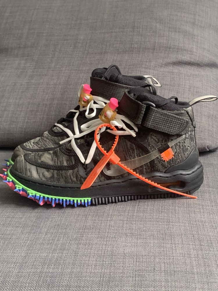Nike Off-White Air Force 1 Mid Black