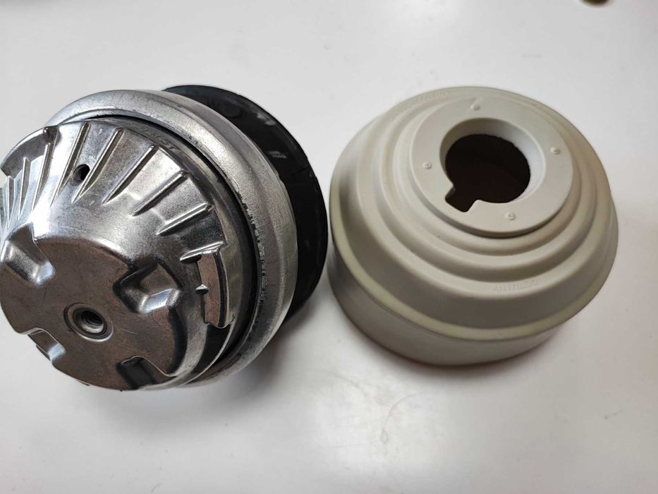 Оригинални тампони за двигател Мерцедес. w221 w211 w212 w204 w203 и др