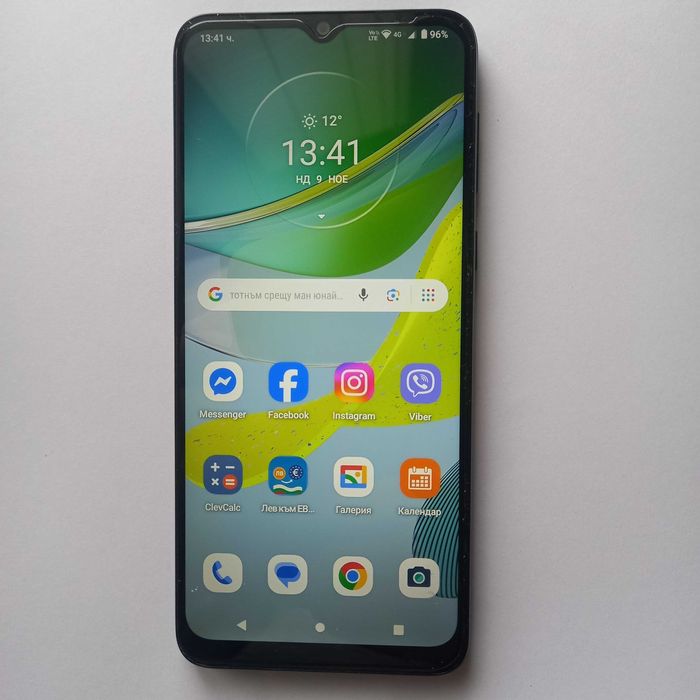 Чисто НОВ! Motorola moto E13