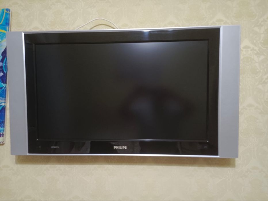 Продам телевизор состояние хороший