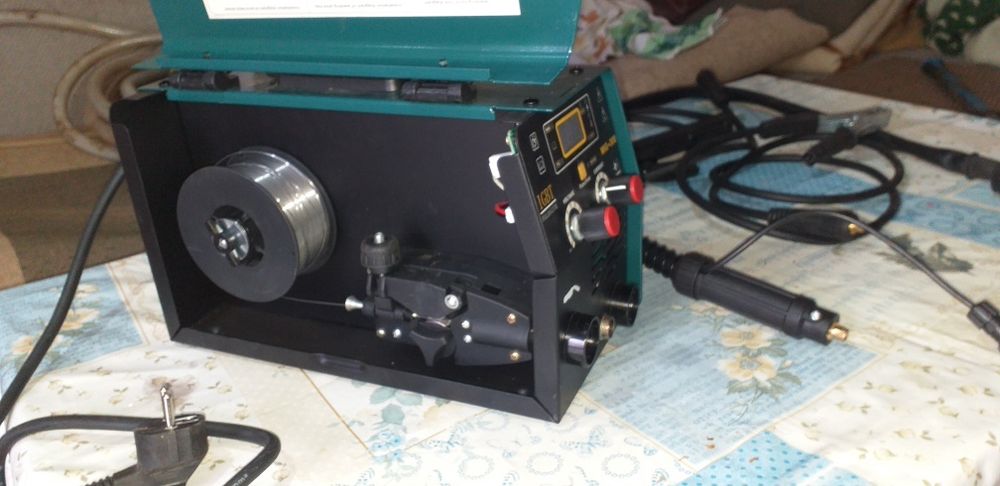 Сварочный аппарат полуавтомат