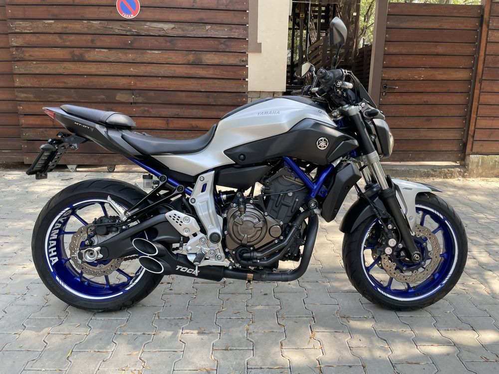 Yamaha MT-07 ABS, LED
