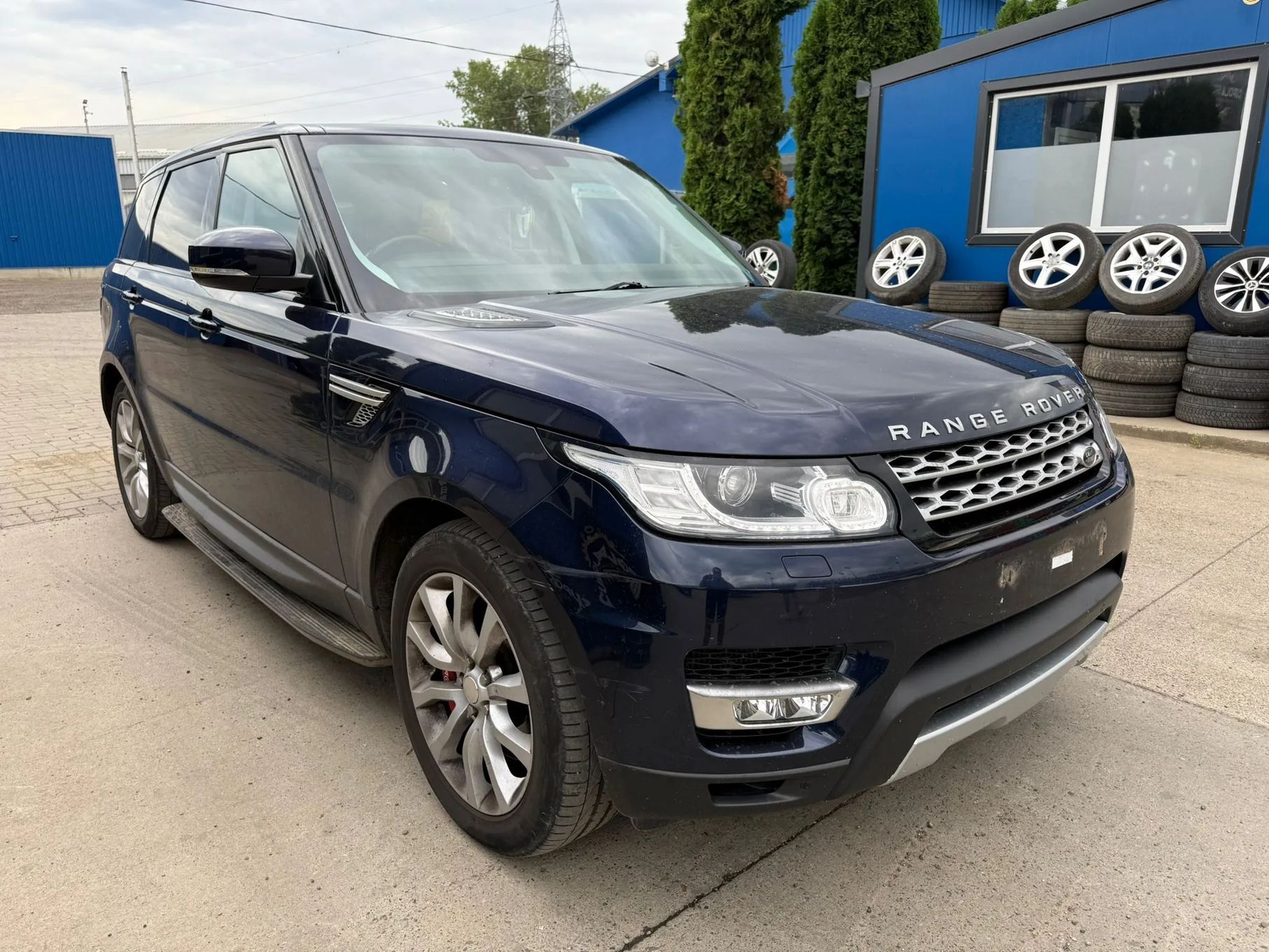 Dezmembrez / Dezmembrari / Piese / Accesorii Range Rover Sport L494 3.0 TDV6 306DT 2015
