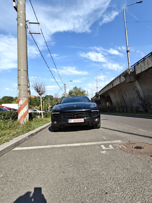 Porsche Cayenne plug-in hibrid 2017, TVA deductibil