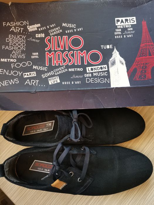 Vand pantofi sport