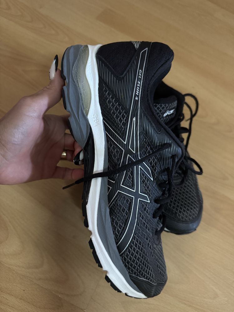 Оригинални маратонки ASICS GEL-FLUX 4! 46 н