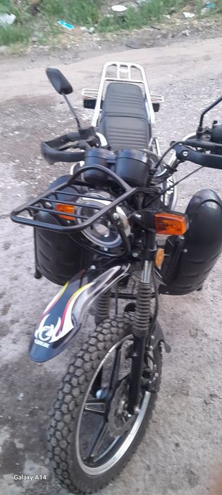 Продам мотоцикл в отличном состоянии почти новый