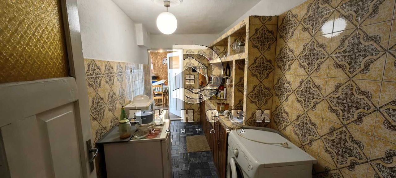 Продава се Къща в с. Сърнево, Област Стара Загора - 178 кв.м за 272 €/кв.м - Снимка #6