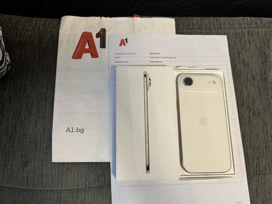 КАТО НОВ 512GB iPhone 17 Air A1 Гаранция 2028г. Light Gold