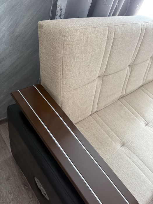 vand canapea extensibila
