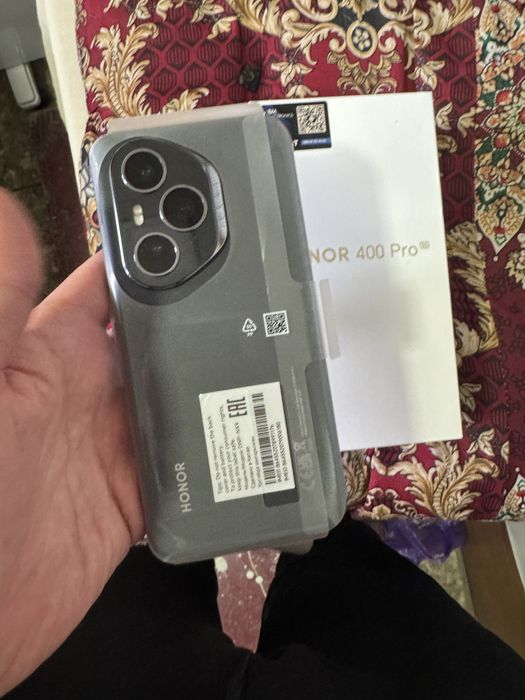 Honor 400 pro yengi iwlatilmagan tel 12.512g ochilgan boldi