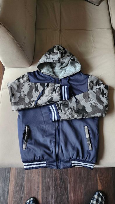 Продава се ново яке – размер M