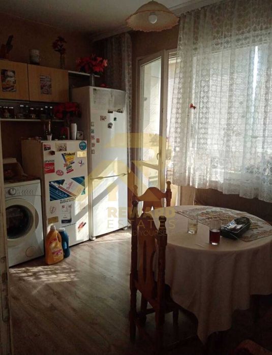 Продава се Тристаен апартамент в София, Илинден - 86 кв.м за 2175 €/кв.м - Снимка #4