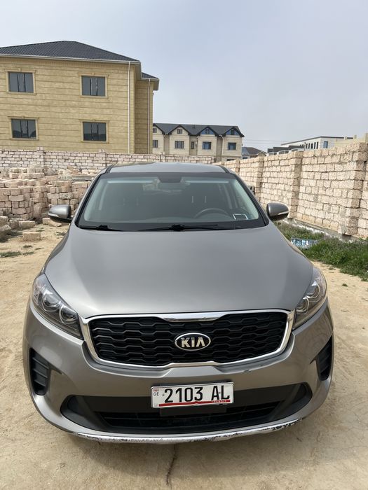Продам машину Kia sorento 2018г срочно