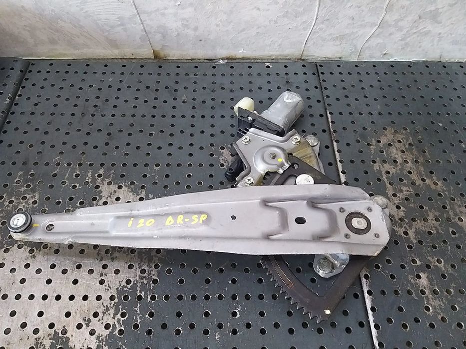 Macara motoras dreapta spate hyundai i20 988101j100 2621004680