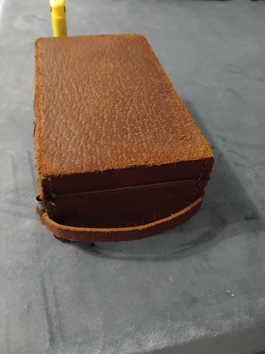 Gramofon original de buzunar GIPSY POCKET fabricat în anul 1920.