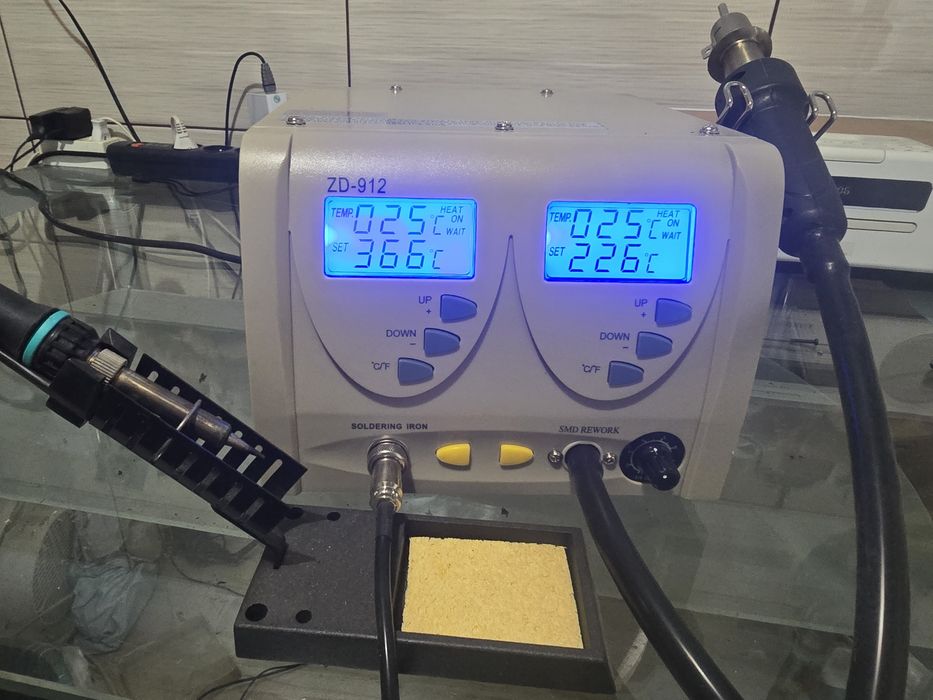 State de lipit plus aer cald Zd-912