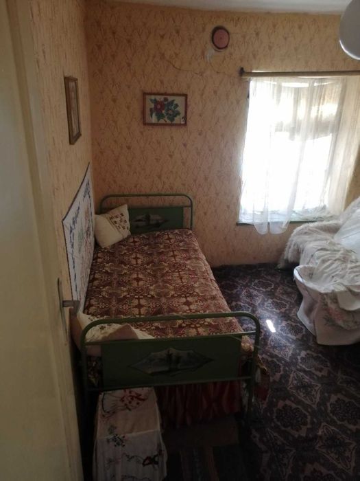 Продавам къща в село Момчиловци, община Смолян