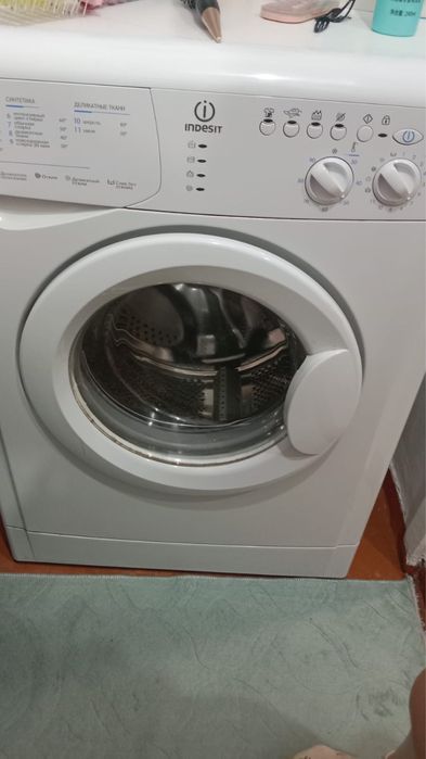 Продам стиральную машину