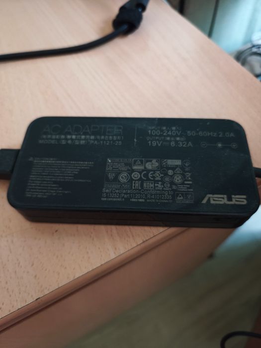Продавам лаптоп Asus ROG G552V