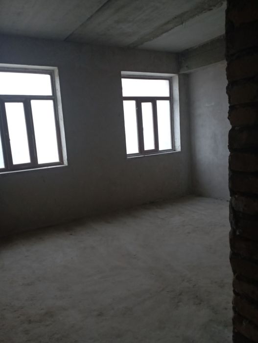 3 Хоналик 1-этаж 107 м2 срочно сотилади