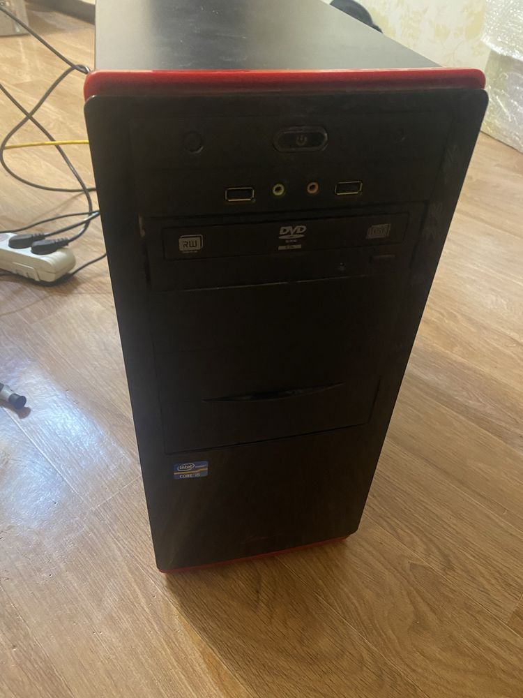 Компьютер i7  32 гигабайта оперативной памяти