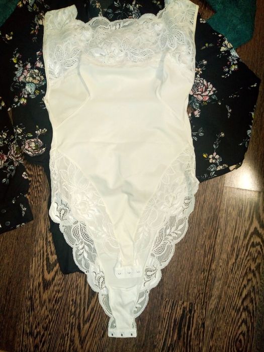 Нови с етикет бодита L-ка/TERRANOVA