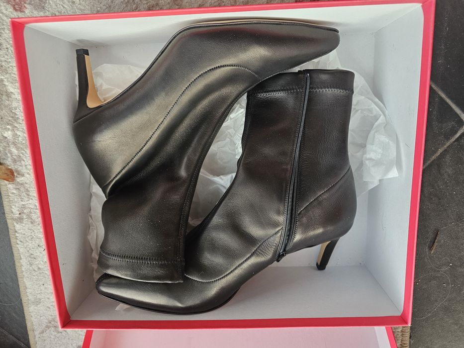 Botine piele ,din piele naturala elastica