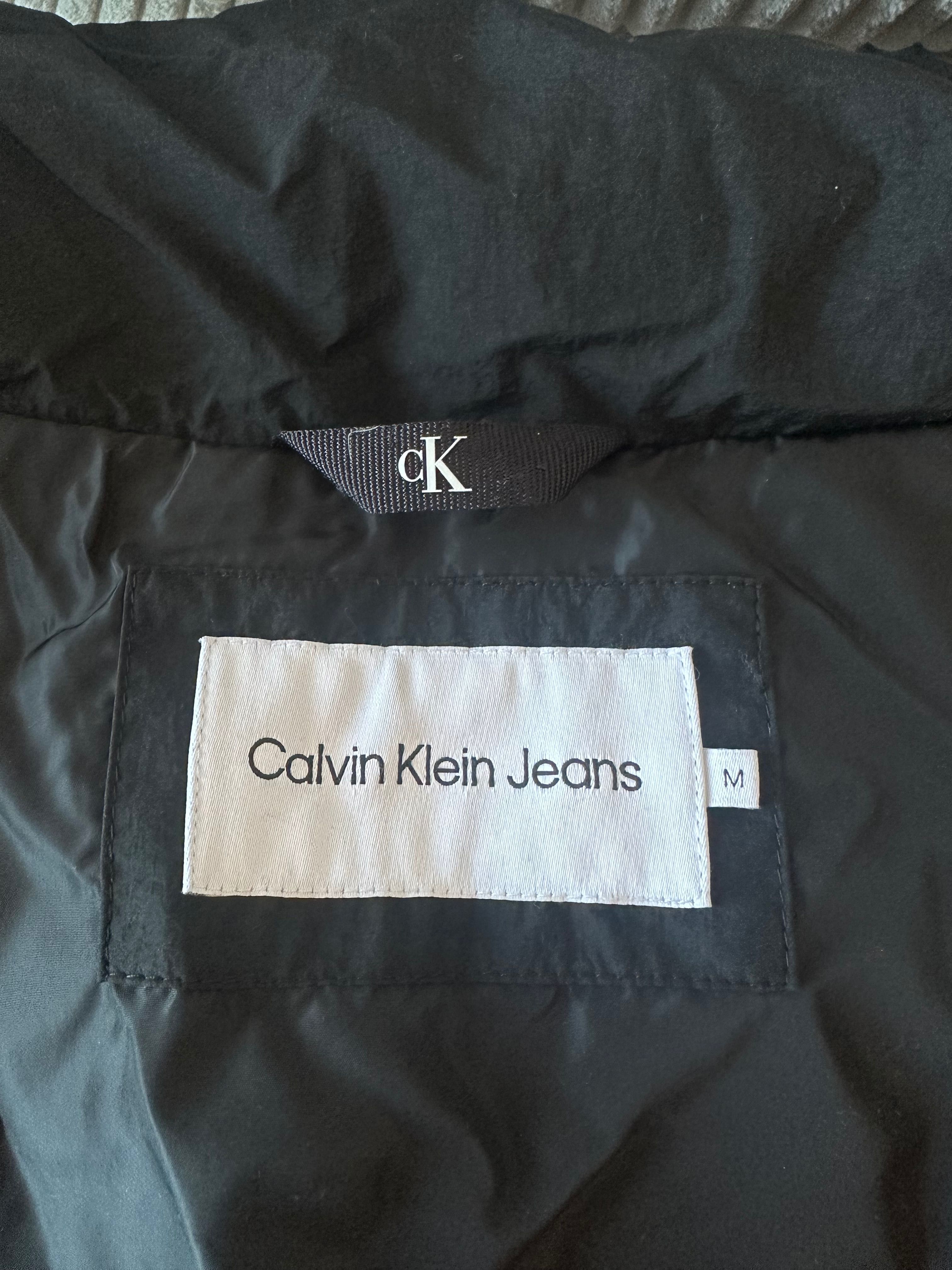ТОП Зимно яке Calvin Klein