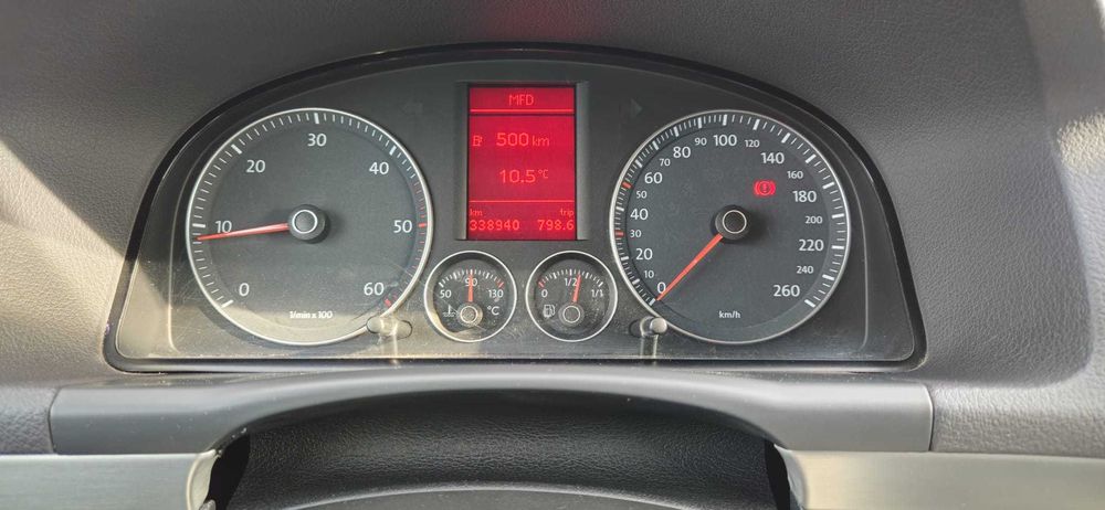 Vand VW Touran Highline 2.0 TDI, motor BMM, 140 CP, 2008