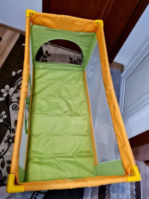 Подарявам сгъваема кошара Zippy