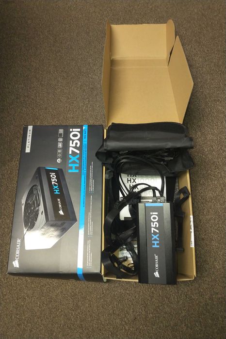 Sursa Corsair HX 750i ca noua