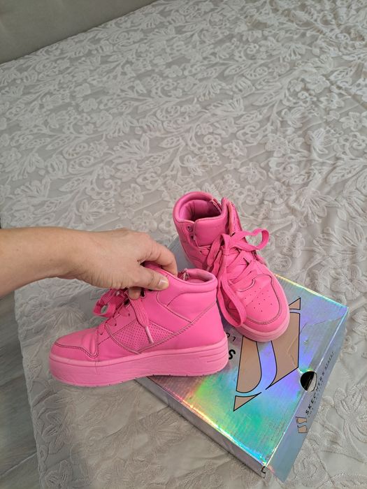 Adidasi Skechers, nr.30, 20cm.interior