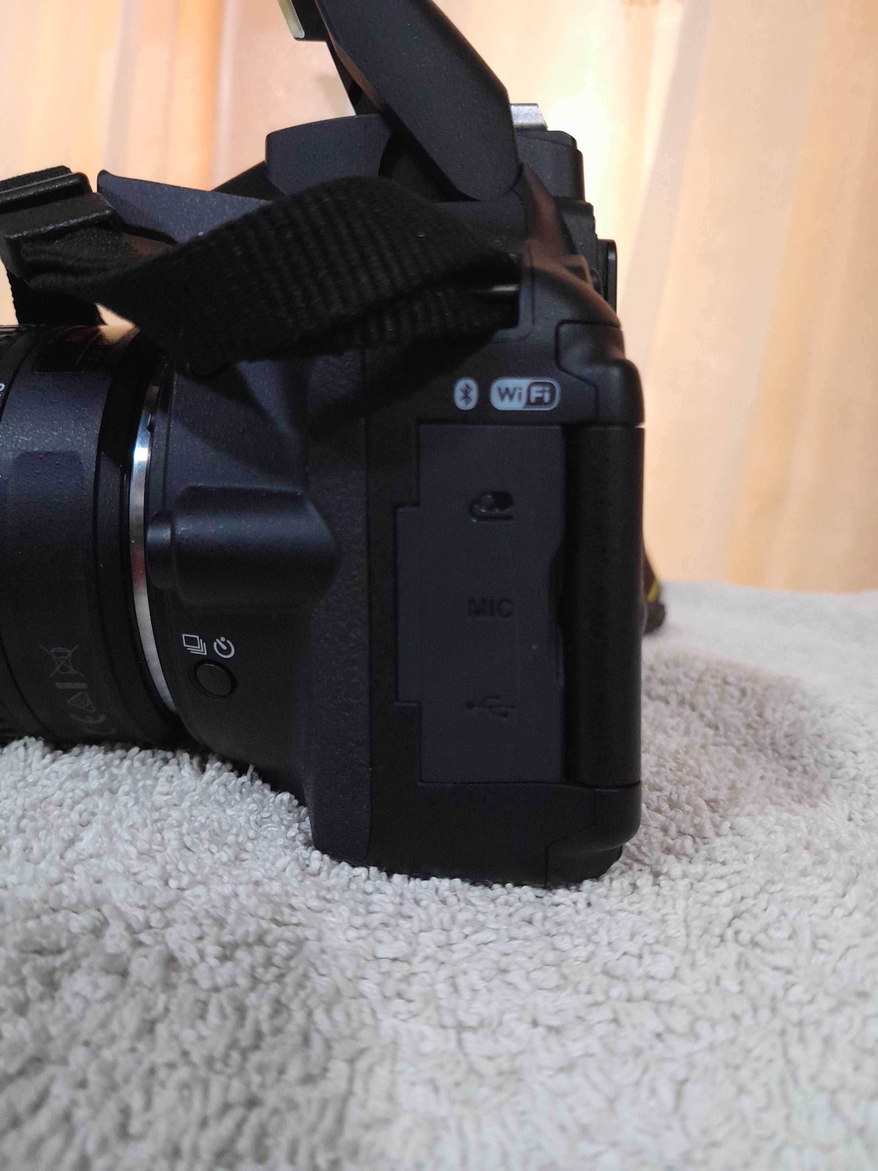 Nikon D5600 + obiectiv 18-55 mm nou