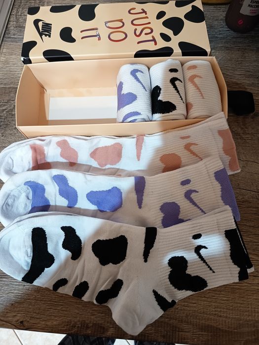 Șosete lungi Nike și Calvin klein