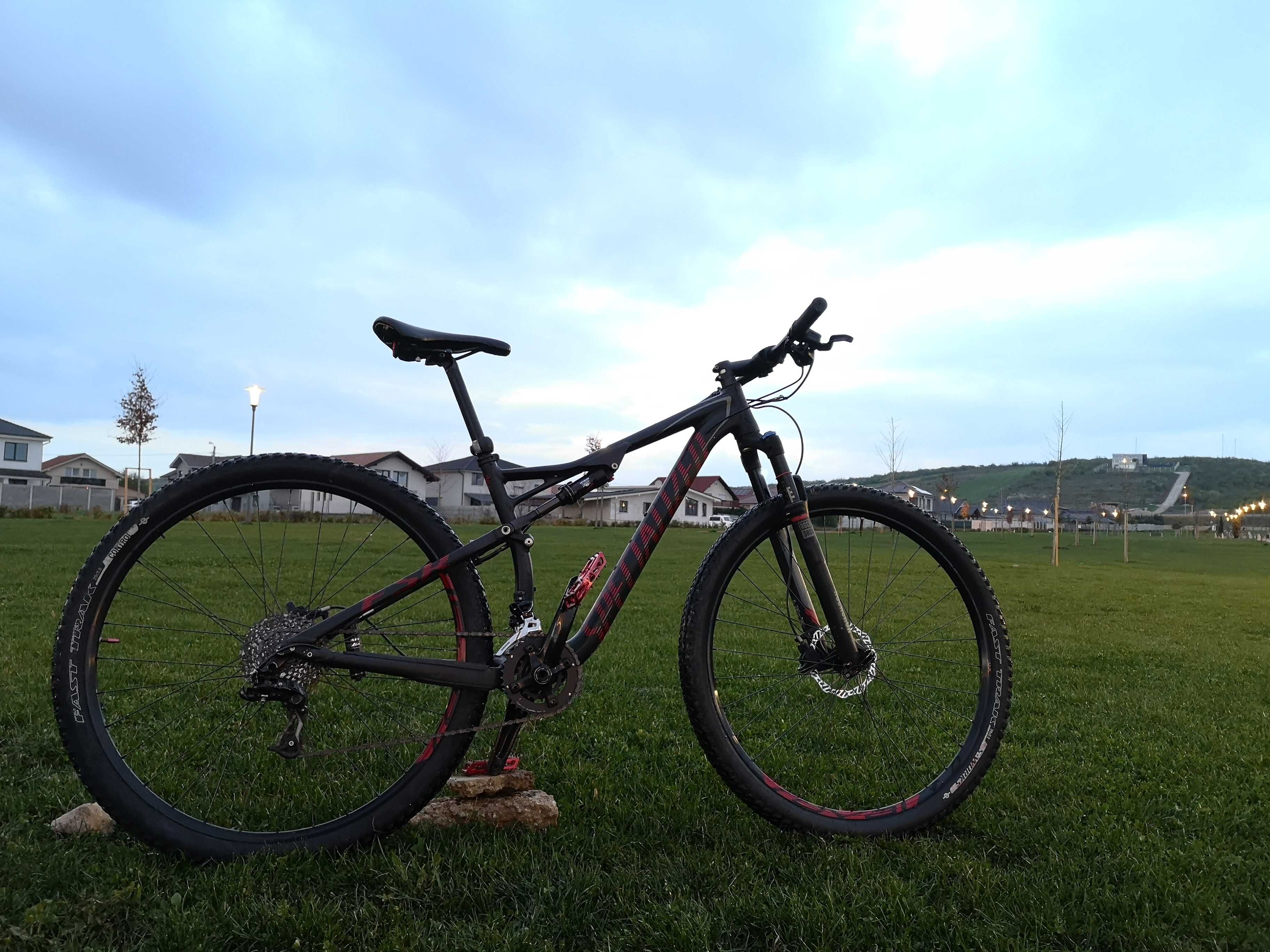 Bicicleta MTB SPECIALIZED Epic Comp M