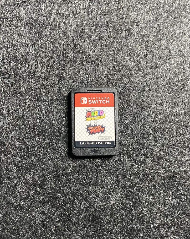 Картридж для Nintendo Switch.