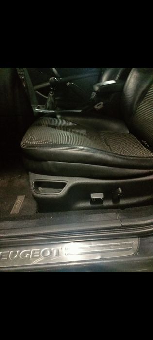 PEUGEOT 407 2.0 D 136 CAI