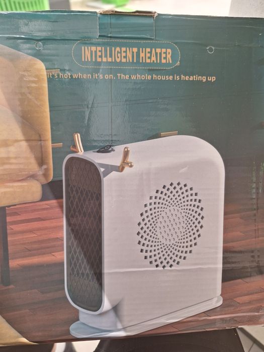 Radiator clima în stare bună pentru casă și birouri .