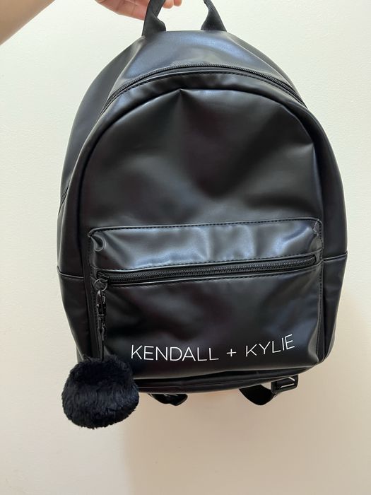 Кожена раница Kendal+Kylie