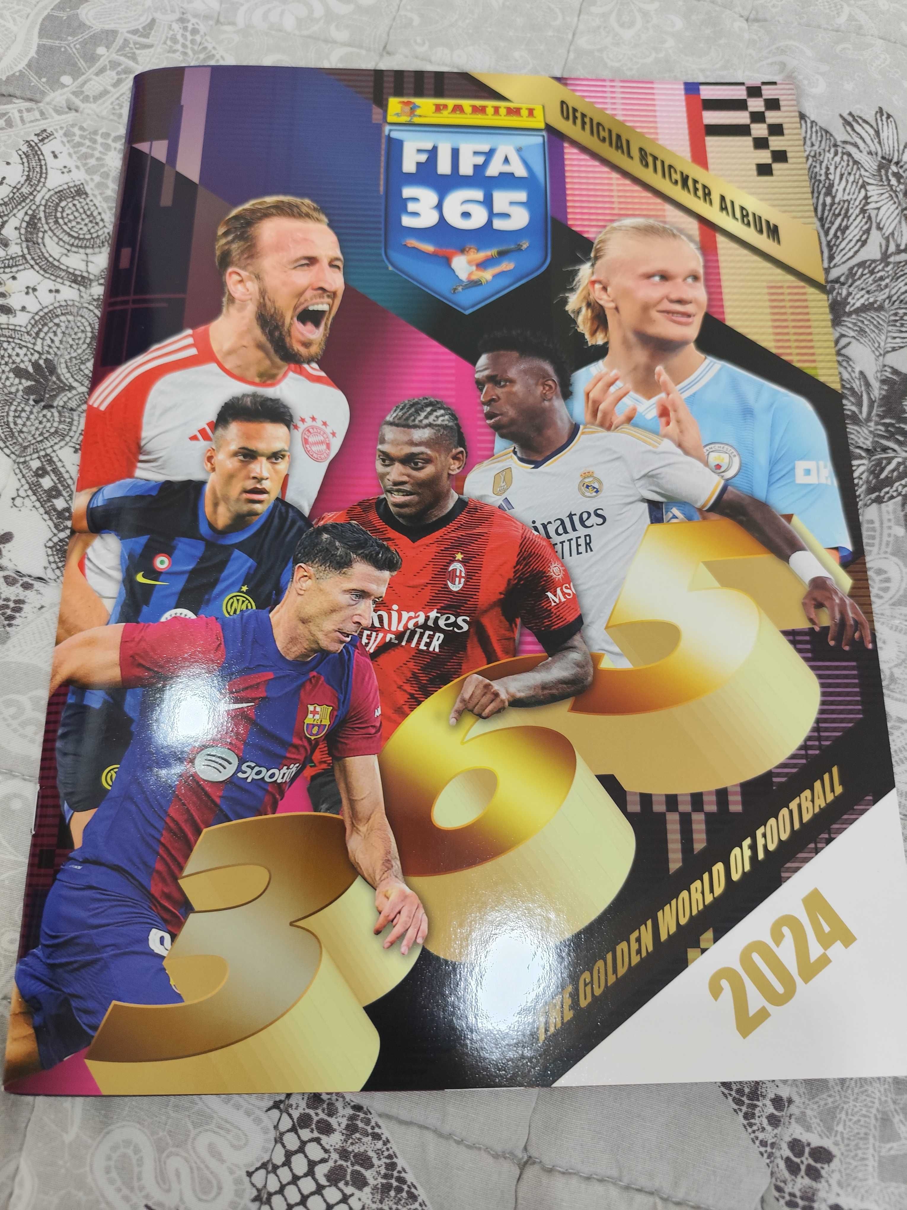 Panini Панини Fifa 365 2024 попълнен стикер албум