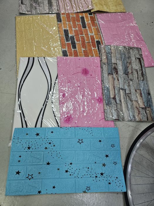 Тапет самозалепящ Ликвидация 70/77