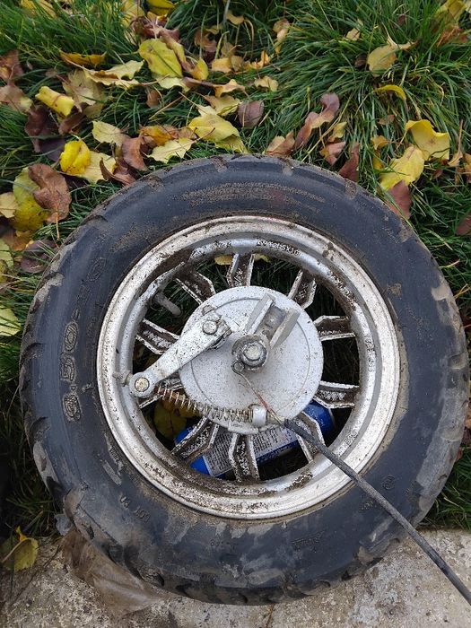 Vand roata tricicleta