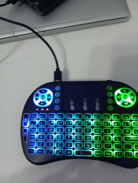 Mini tastatura wireless