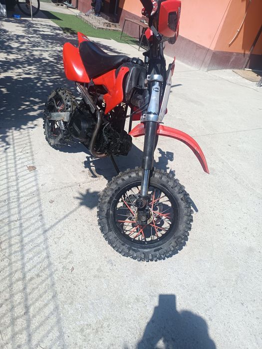 Vând cross 125 CC 4t set honda