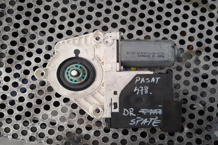 MOTORAS MACARA GEAM SPATE DREAPTA 1K0959701P MX1253 Volkswagen VW Pas